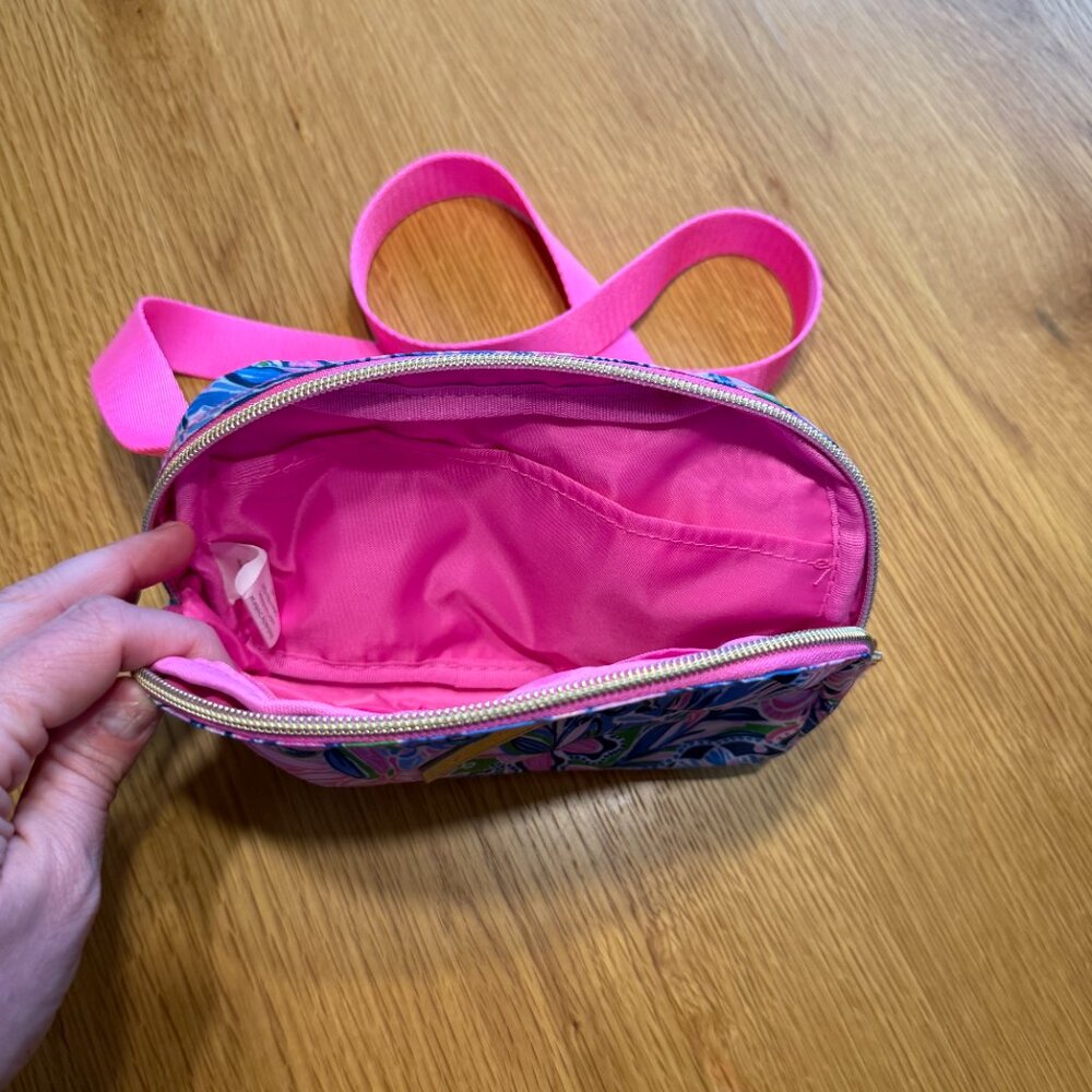 Lilly Pulitzer Belt Bag, New without Tags - Picture 3 of 3